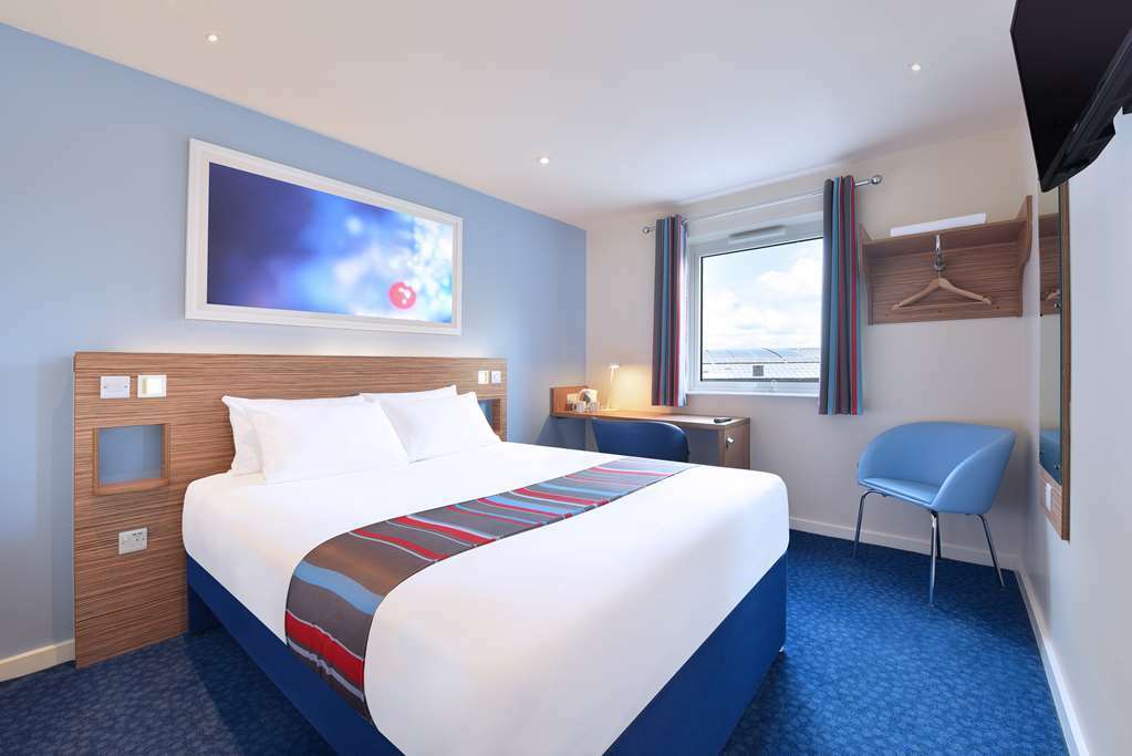 Travelodge Okehampton Whiddon Down Room photo